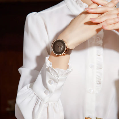 Simple, Casual, Fashionable and Good-Looking Belt Watch