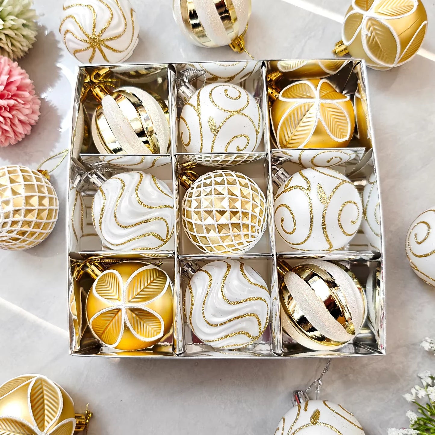 New Champagne Gold Christmas Ball Decorations Merry Christmas Tree Ornaments Exquisite Shaped Christmas Pendant Party Decor Ball