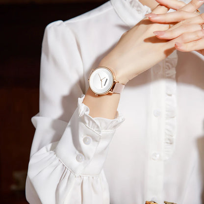 Simple, Casual, Fashionable and Good-Looking Belt Watch